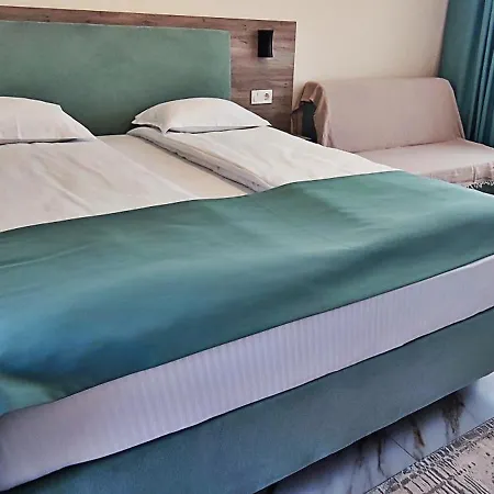 酒店 马卡匝大厦旅馆 *