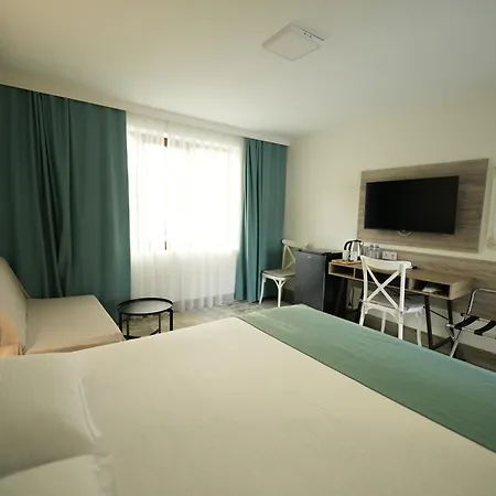 Makaza Complex Hotel *
