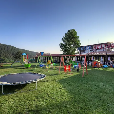 Хотел комплекс маказа Момчилград