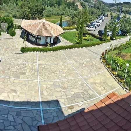 комплекс маказа Момчилград